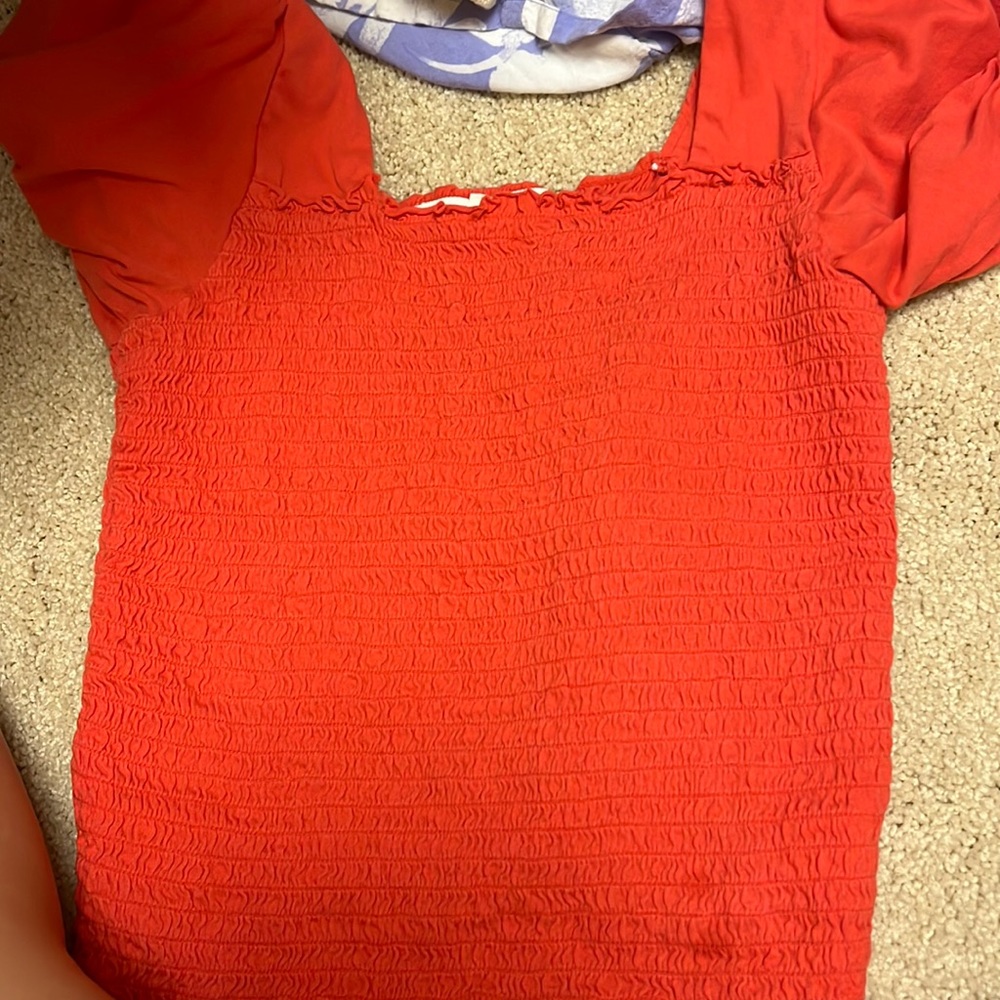 Dillards kids red crop top (size 10-12)